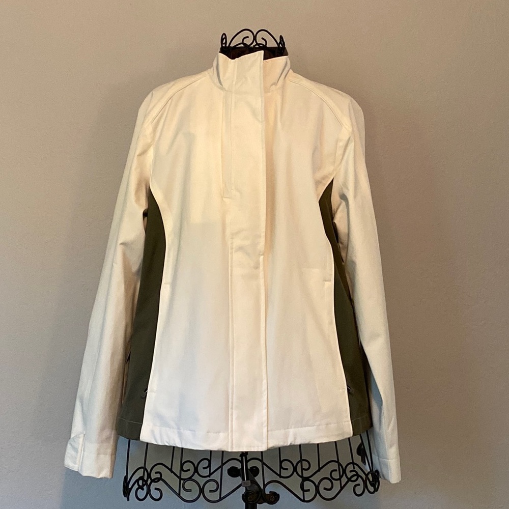 Cutter and Buck Light Jacket